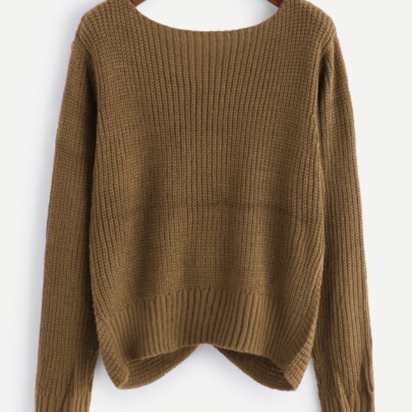 Knotted knit sweater - Picture 2 of 2